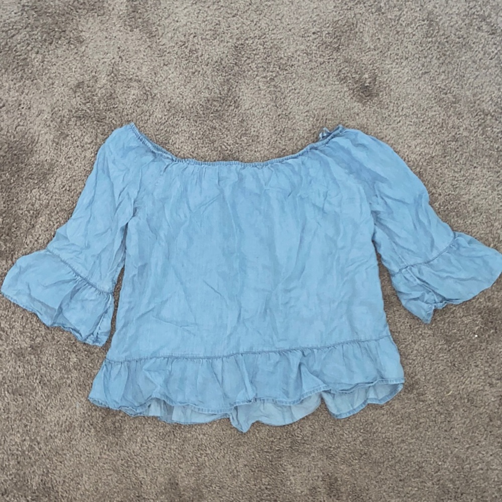 Off the shoulder ruffle top